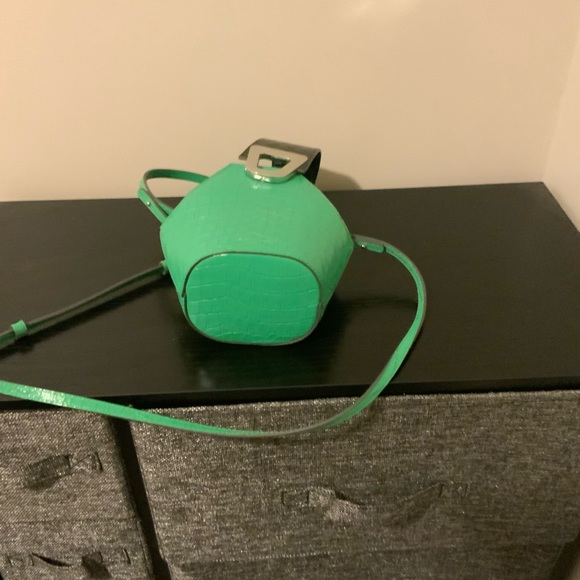 Danse Lente small bucket style bag - Picture 6 of 9